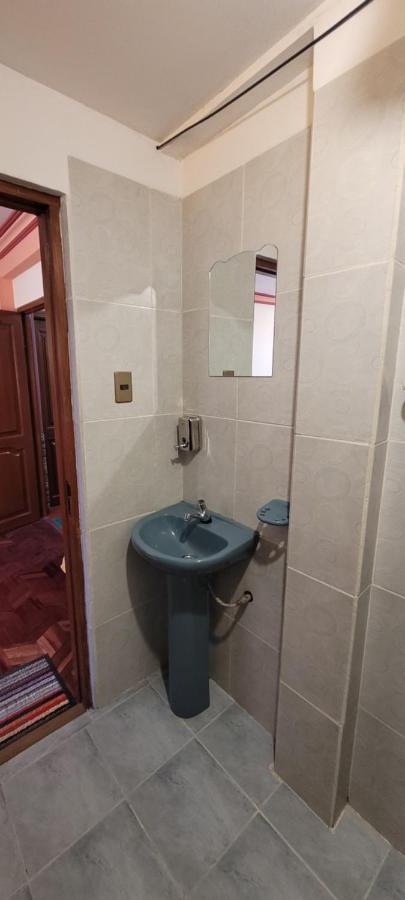 Hostal Sol Y Luna Bed and Breakfast Copacabana  Esterno foto